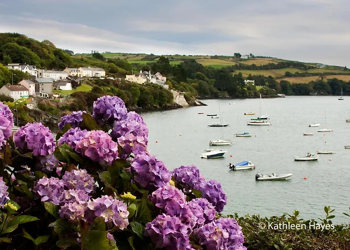 לינה וארוחת בוקר Bay View Glandore